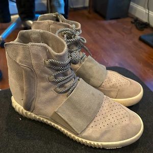 Yeezy 750 OG